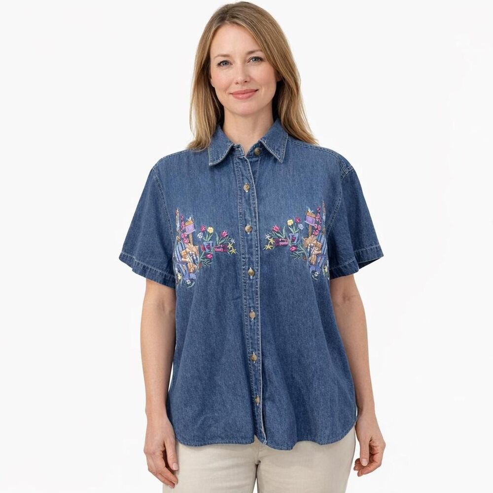 Floral Cat Embroidered Denim Shirt Small Jean Short Sleeve Boho Cottagecore